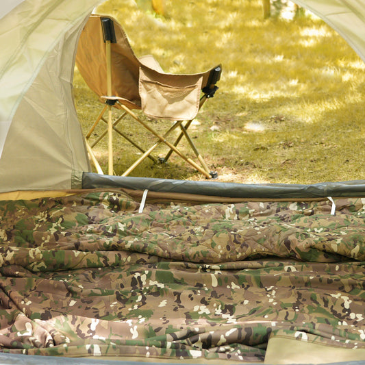 CamoQuilt Pro camping blanket | Insulated CamoQuilt Pro quilt | CamoQuilt Pro outdoor sleeping quilt \ Lightweight CamoQuilt Pro cover | Camo-patterned Pro camping quilt